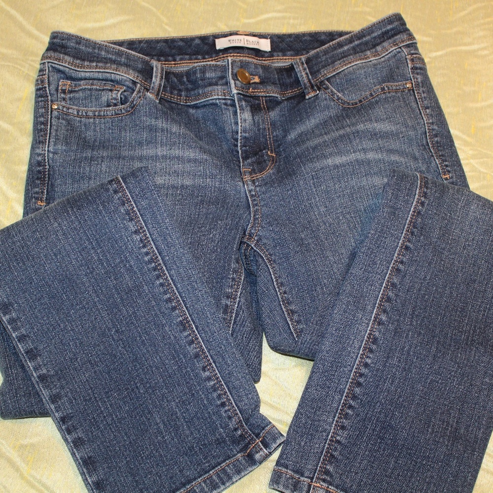 EUC White House Black Market Ankle Jeans Sz 2